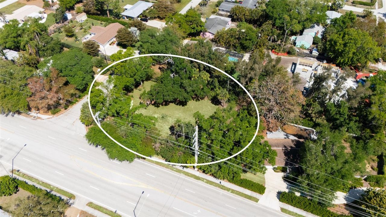 4717 Crystal Avenue , Sarasota, FL 34231 Photo