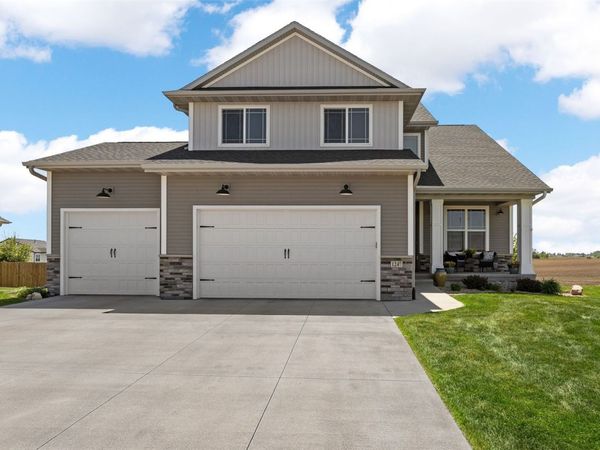 1247 Tramore Road, Marion, IA 52302