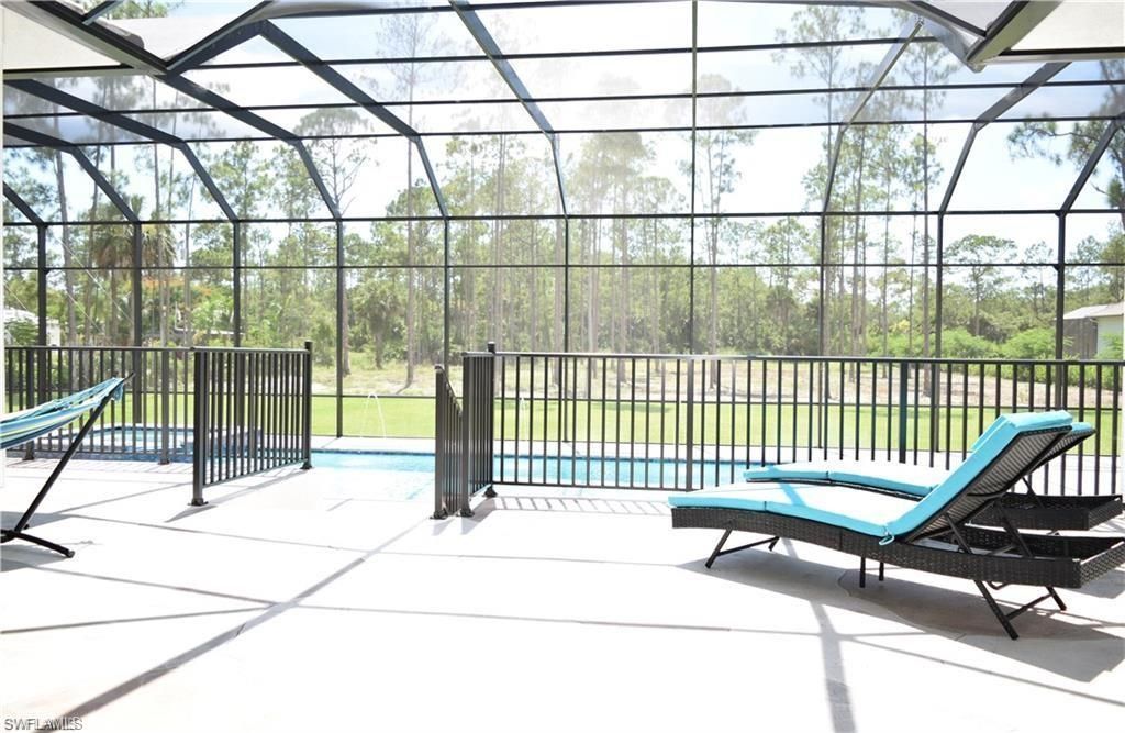 379 25th St Nw, Naples, FL 34120 Photo