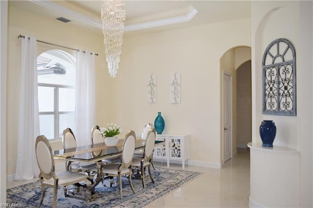 379 25th St Nw, Naples, FL 34120 Photo