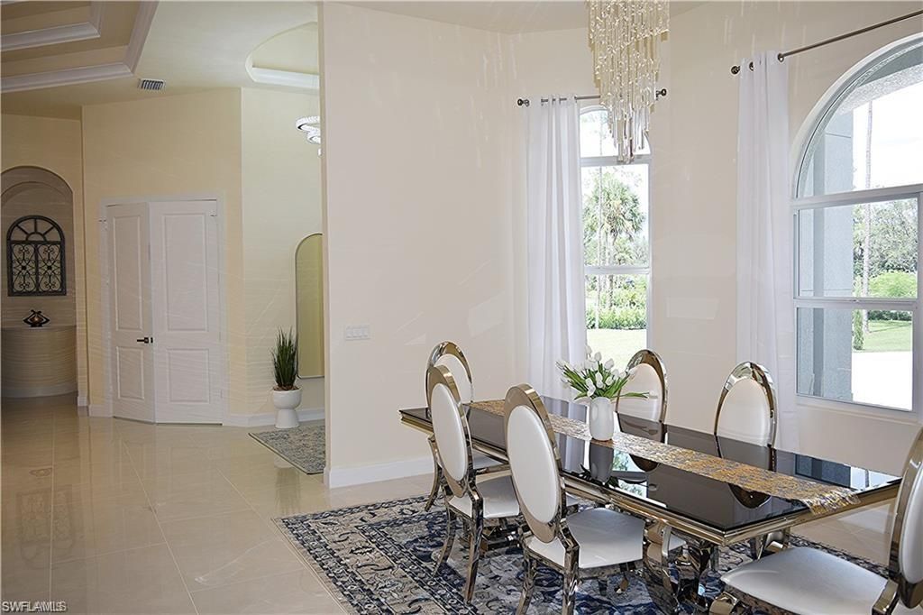 379 25th St Nw, Naples, FL 34120 Photo