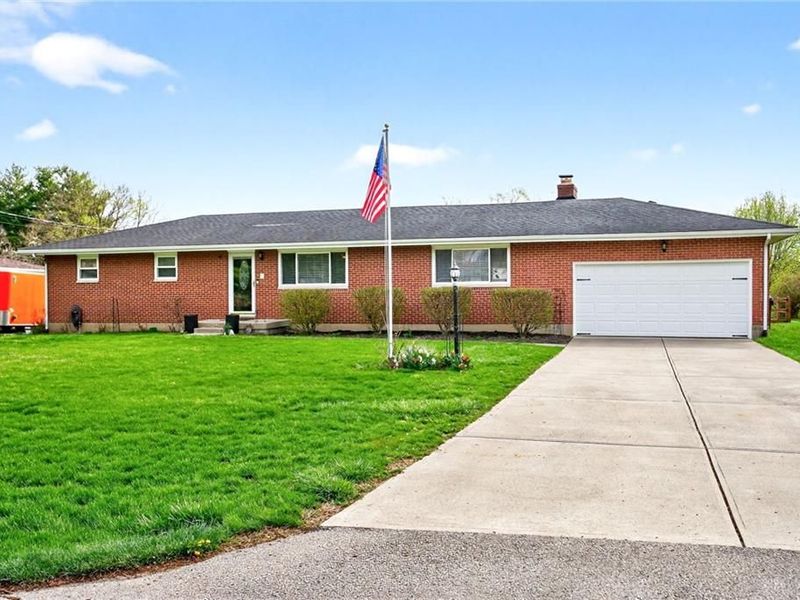 8902 Garland Avenue, Franklin Township, OH 45005 Photo 2