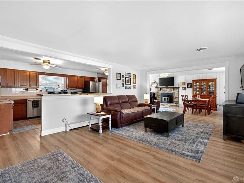 8902 Garland Avenue, Franklin Township, OH 45005 Photo 6