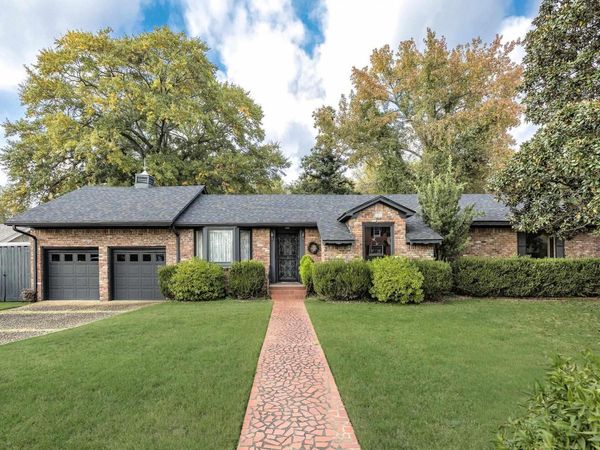 423 W Narroway Street, Benton, AR 72015