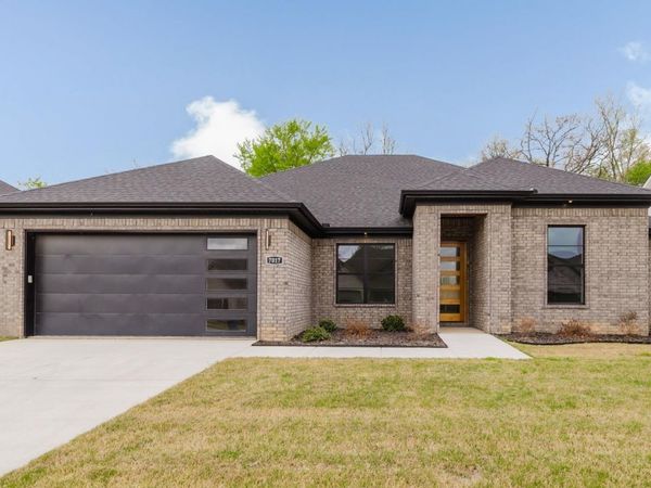 7017 Cold Creek Drive, Alexander, AR 72002