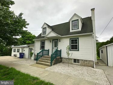 407 UPPER SNAKE SPRING ROAD, EVERETT, PA 15537