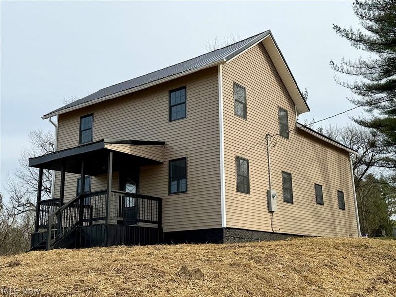 139 W High Street, Glenford, OH 43739 Photo 1