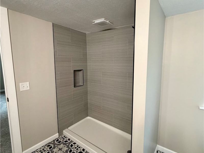 139 W High Street, Glenford, OH 43739 Photo 21