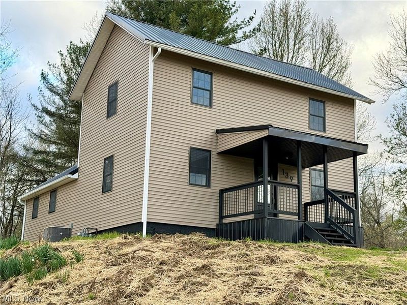 139 W High Street, Glenford, OH 43739 Photo 32