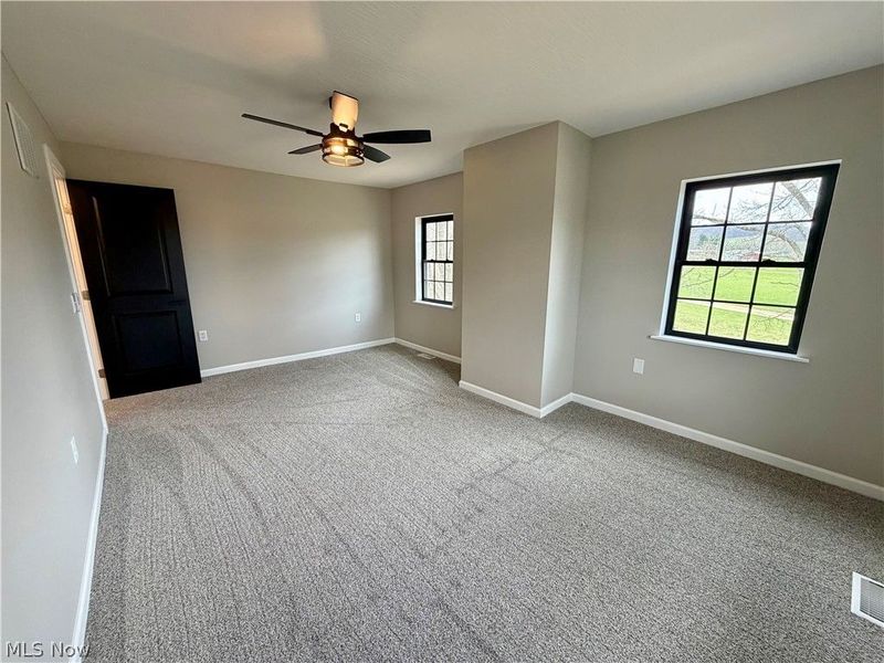 139 W High Street, Glenford, OH 43739 Photo 8