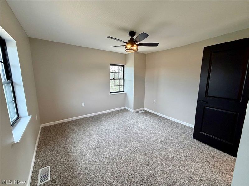 139 W High Street, Glenford, OH 43739 Photo 9