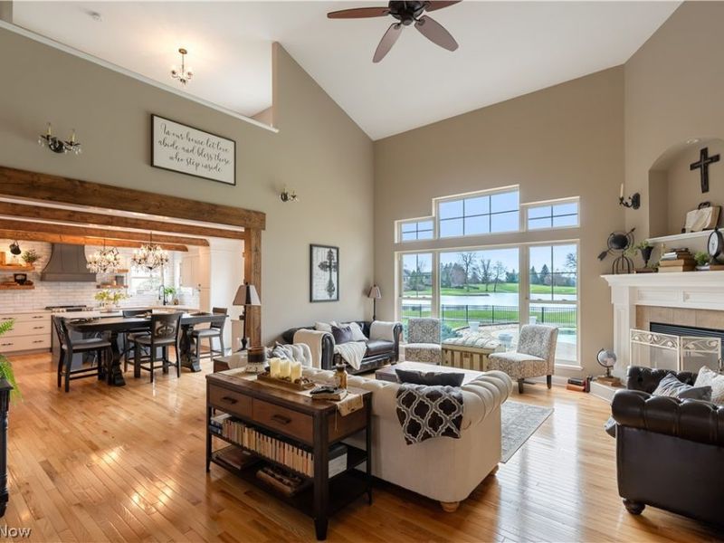 2168 E Park Drive, Uniontown, OH 44685 Photo 12