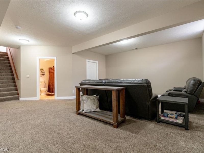 2168 E Park Drive, Uniontown, OH 44685 Photo 45