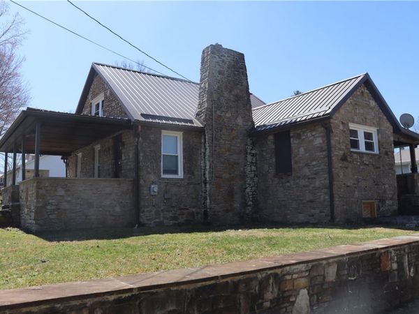 873 Nature Run Road, Ligonier, PA 15658