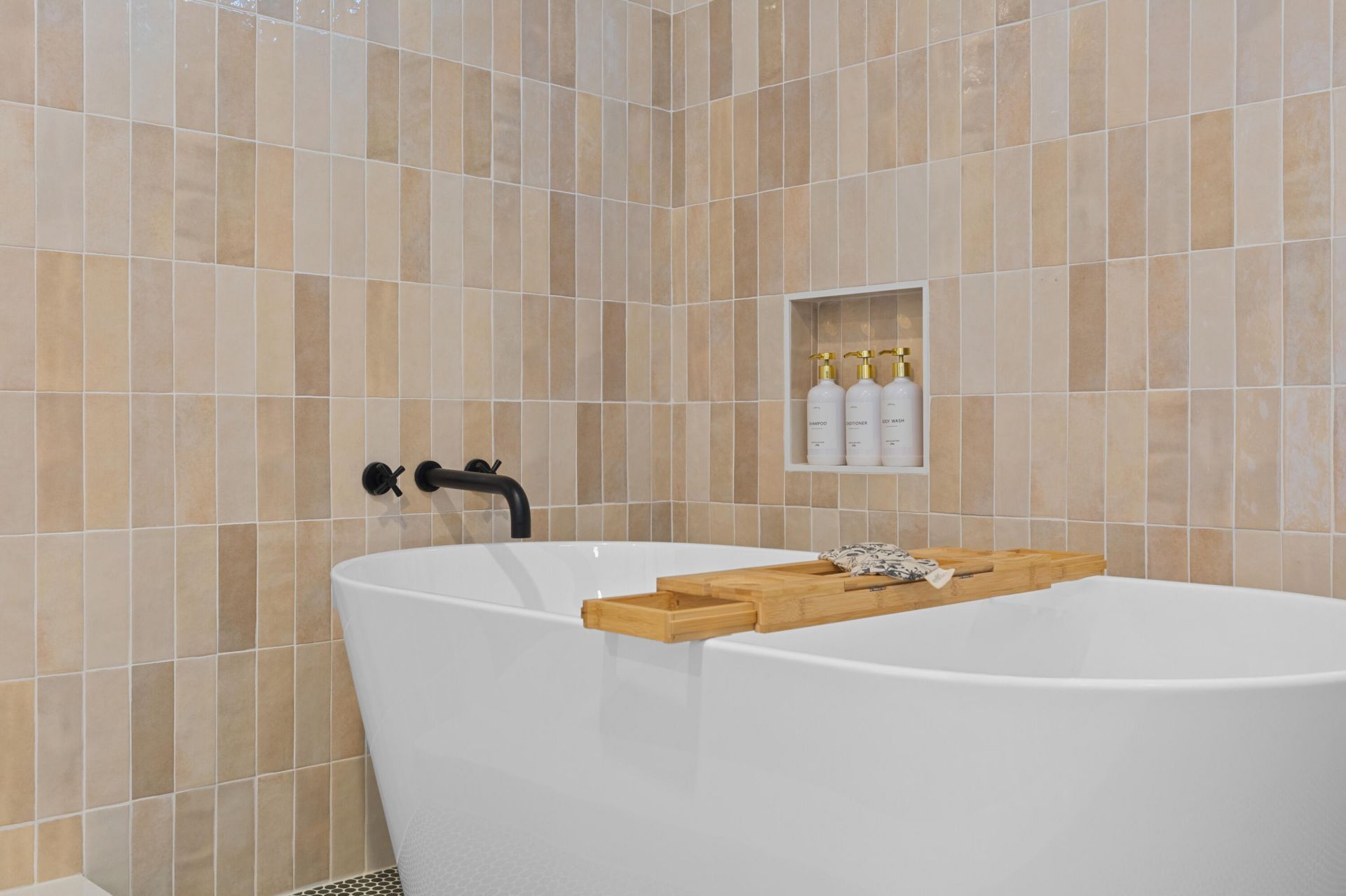 804 Sprague Street Photo 17