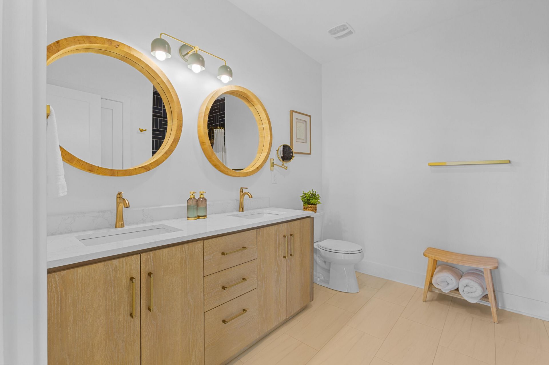 804 Sprague Street Photo 34