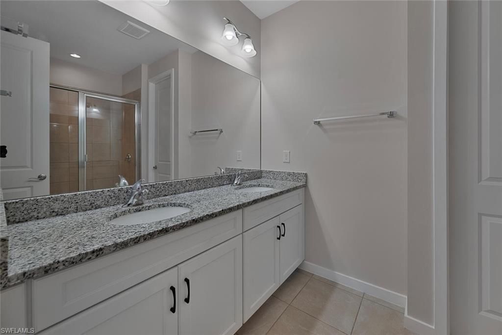 13010 Pembroke Dr , Naples, FL 34105 Photo