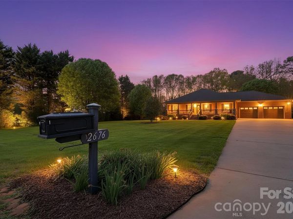 2676 Gold Rush Drive, Lincolnton, NC 28092