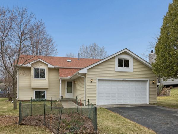 12975 Garner Lane, Apple Valley, MN 55124