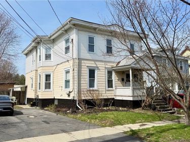 507 N Center Street, East Syracuse, NY 13057