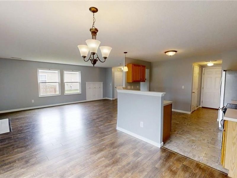 7748 Haverhill Lane, Hamilton Township, OH 45039 Photo 2