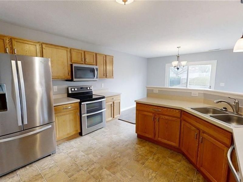 7748 Haverhill Lane, Hamilton Township, OH 45039 Photo 3