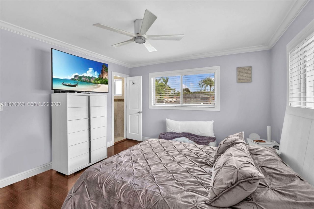 851 Bluebird Ave , Miami Springs, FL 33166 Photo