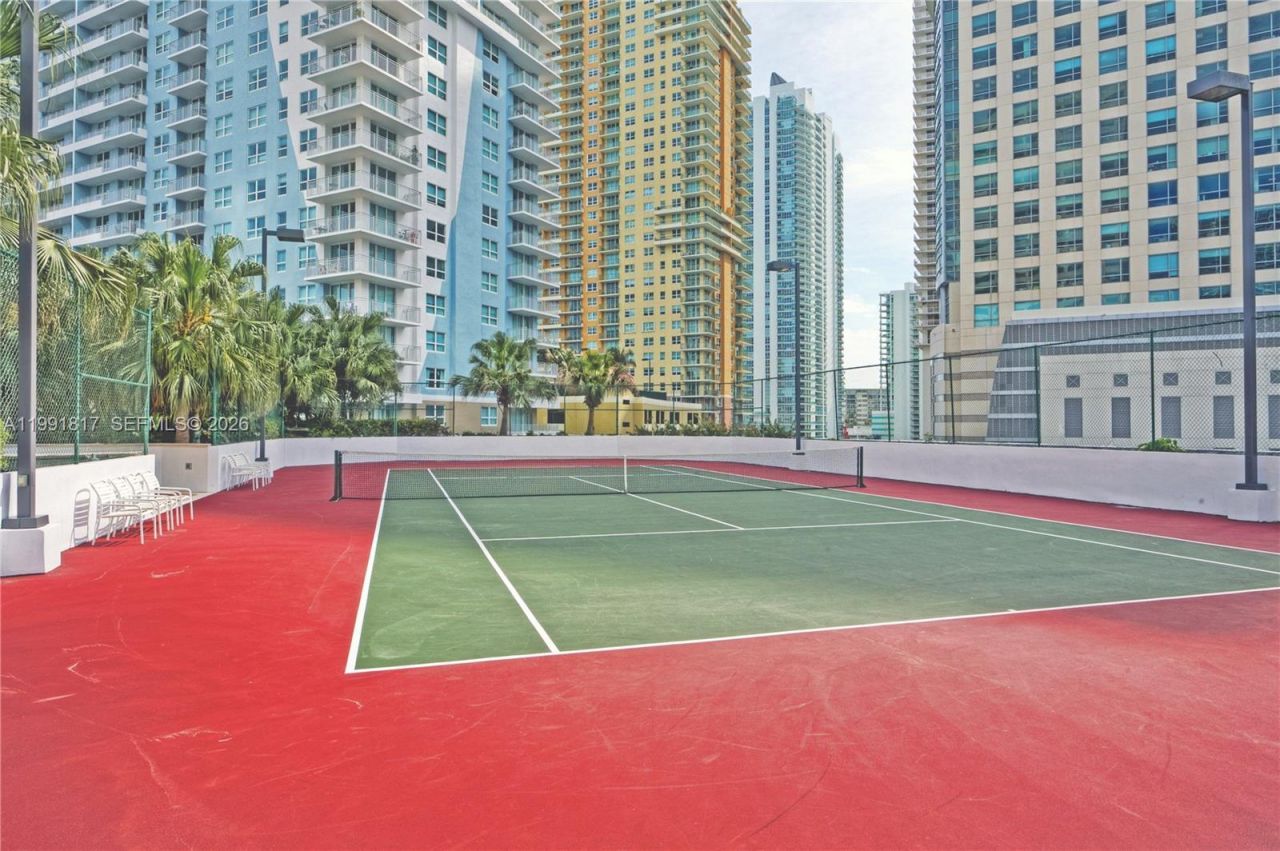 1111 Brickell Bay Dr , Unit 3108, Miami, FL 33131 Photo