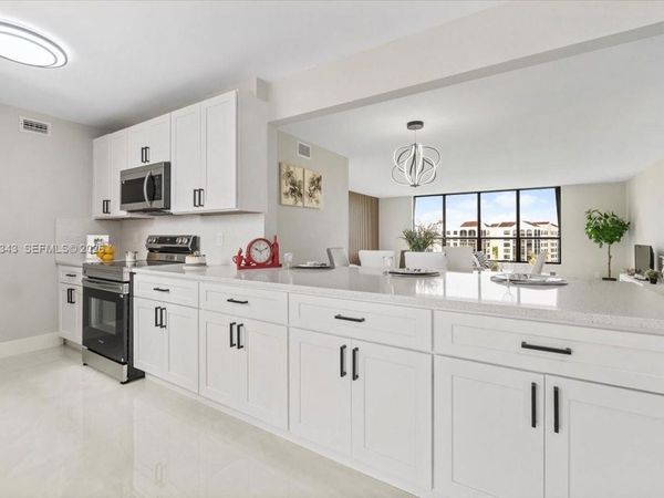 7129 Promenade Dr , Unit 801, Boca Raton, FL 33433