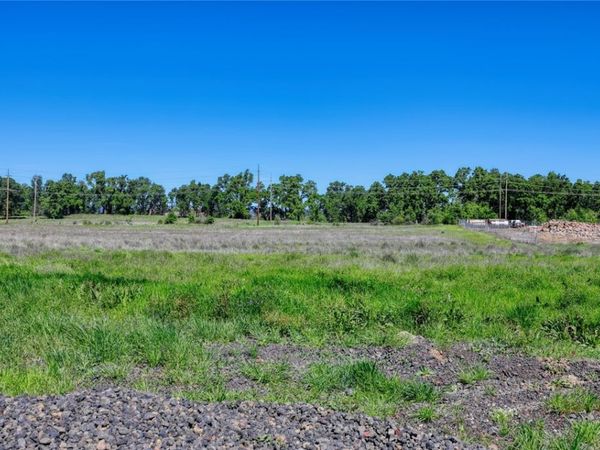 15874 Kugelman , Lower Lake, CA 95457