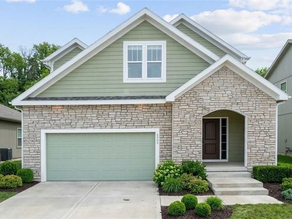 6809 Prairie Lane, Parkville, MO 64152
