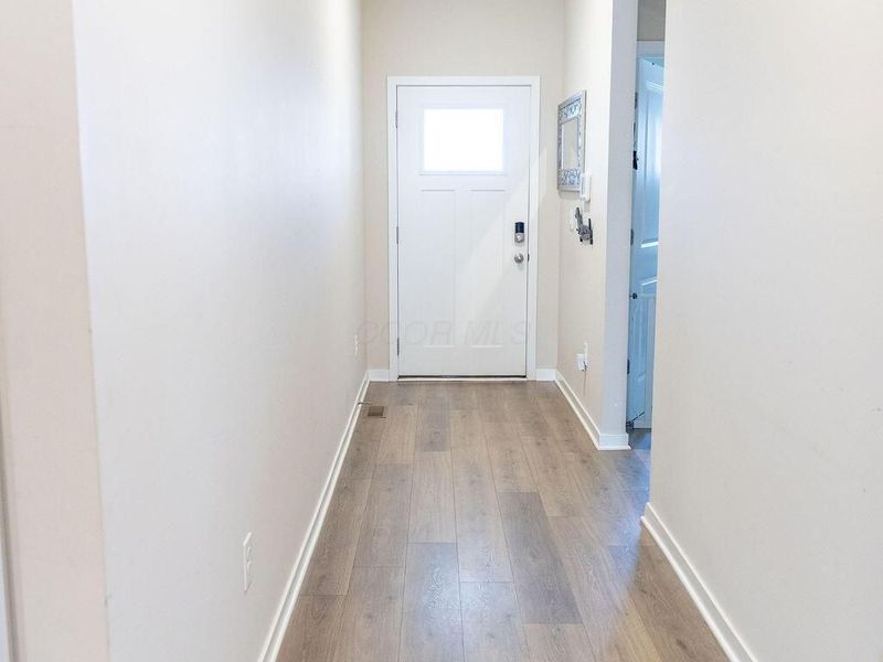 433 Sandburg Drive , Lithopolis, OH 43136 Photo 5