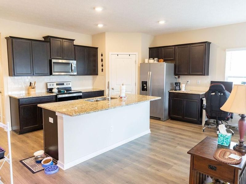 433 Sandburg Drive , Lithopolis, OH 43136 Photo 6