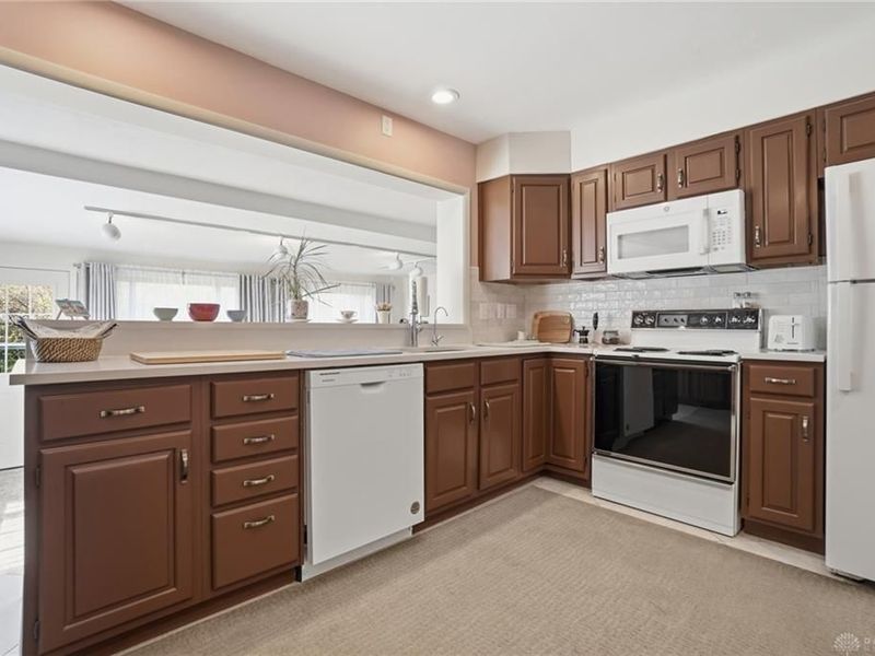 614 Lamont Drive, Kettering, OH 45429 Photo 10