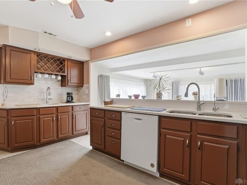 614 Lamont Drive, Kettering, OH 45429 Photo 12