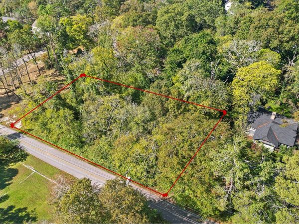 1212 Cinderella Road, Lookout Mountain, GA 30750