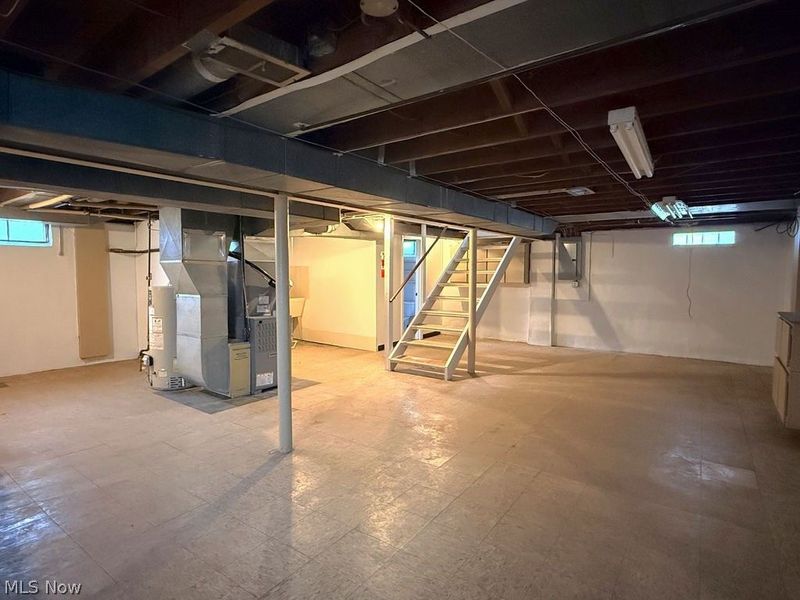 442 10th Street, Struthers, OH 44471 Photo 11