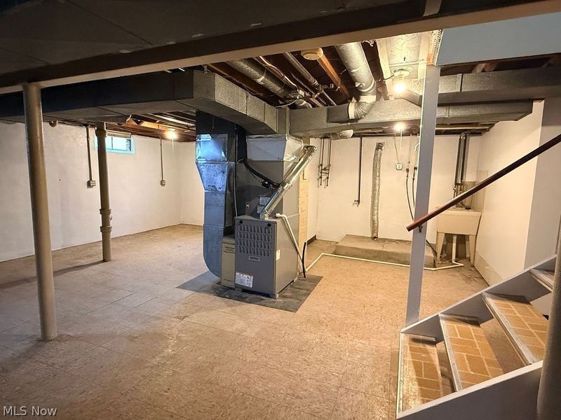 442 10th Street, Struthers, OH 44471 Photo 12