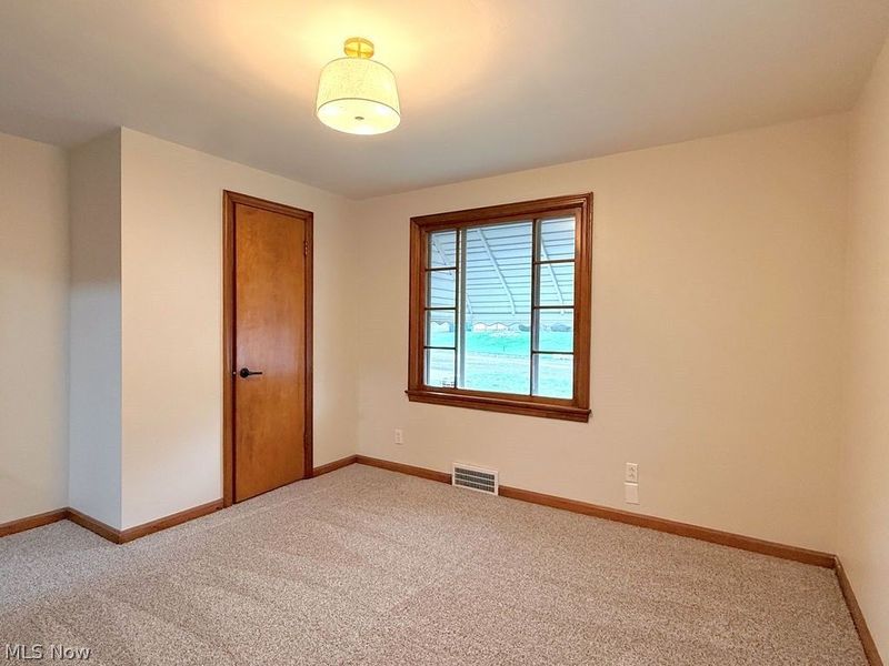 442 10th Street, Struthers, OH 44471 Photo 9