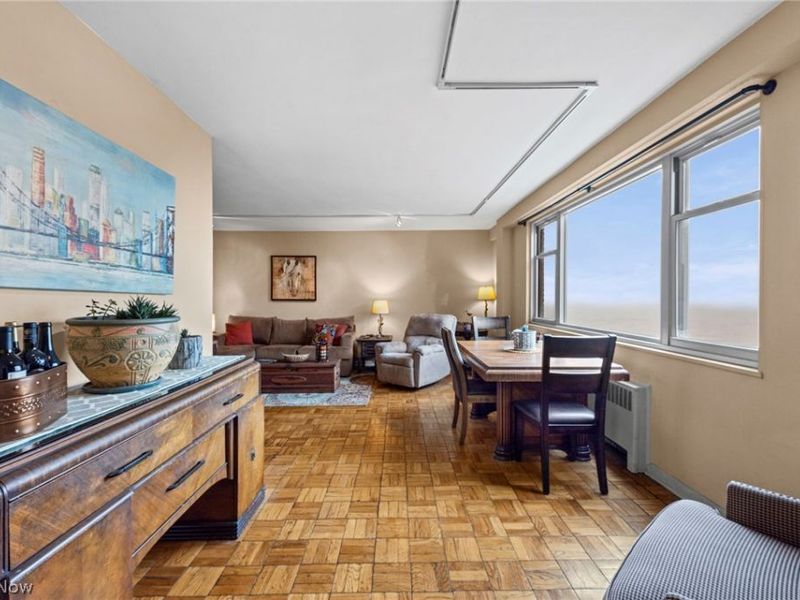 11820 Edgewater Drive, Unit 915, Lakewood, OH 44107 Photo 14