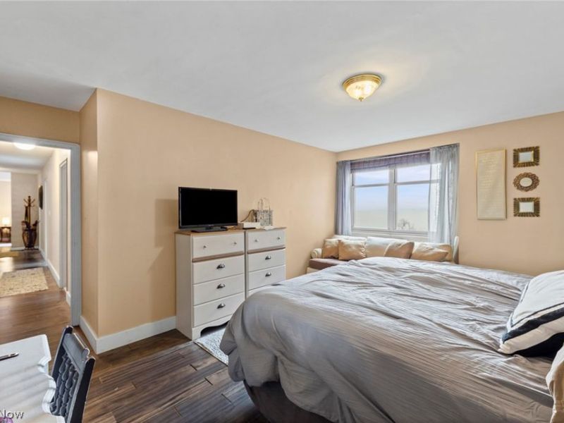 11820 Edgewater Drive, Unit 915, Lakewood, OH 44107 Photo 23