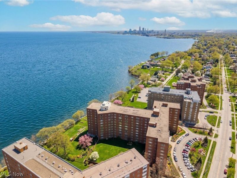 11820 Edgewater Drive, Unit 915, Lakewood, OH 44107 Photo 31