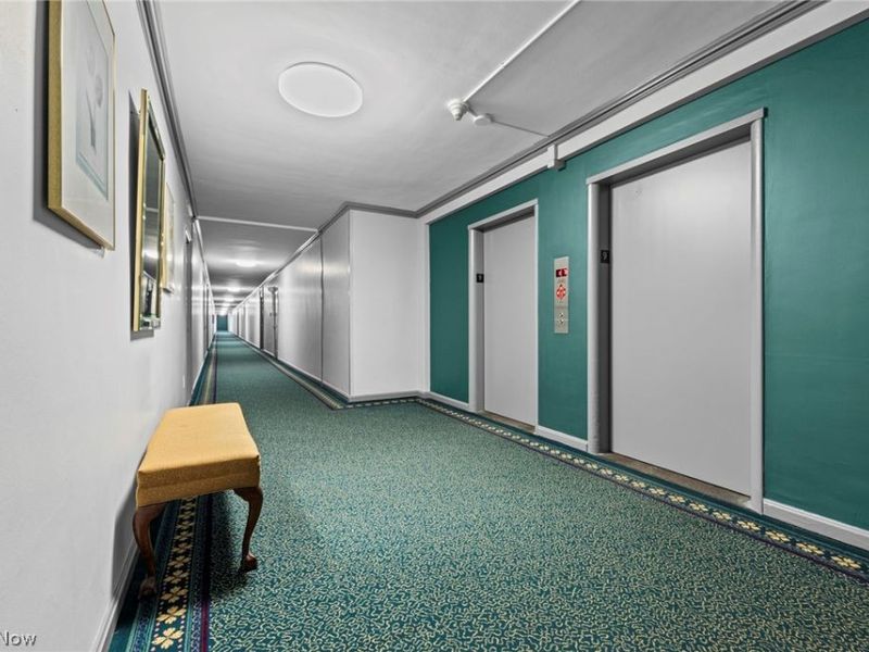 11820 Edgewater Drive, Unit 915, Lakewood, OH 44107 Photo 6