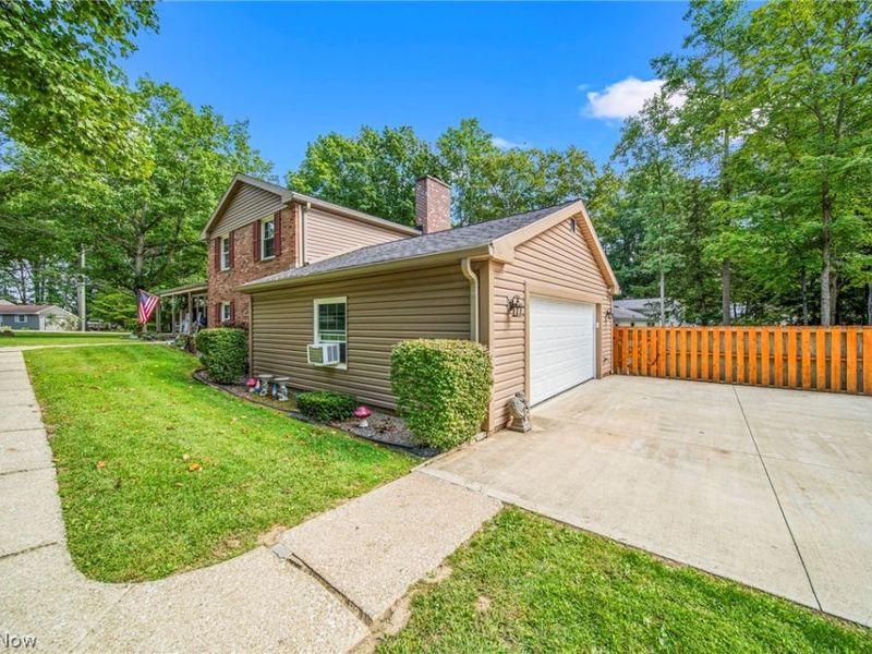 4234 Caylor Court, Ashtabula, OH 44004 Photo 4