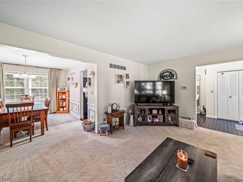 4234 Caylor Court, Ashtabula, OH 44004 Photo 8