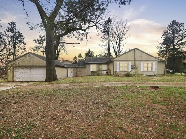 6235 S 12th Street, Portage, MI 49024