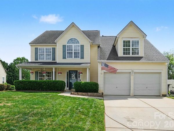7720 Shiny Meadow Lane, Charlotte, NC 28215