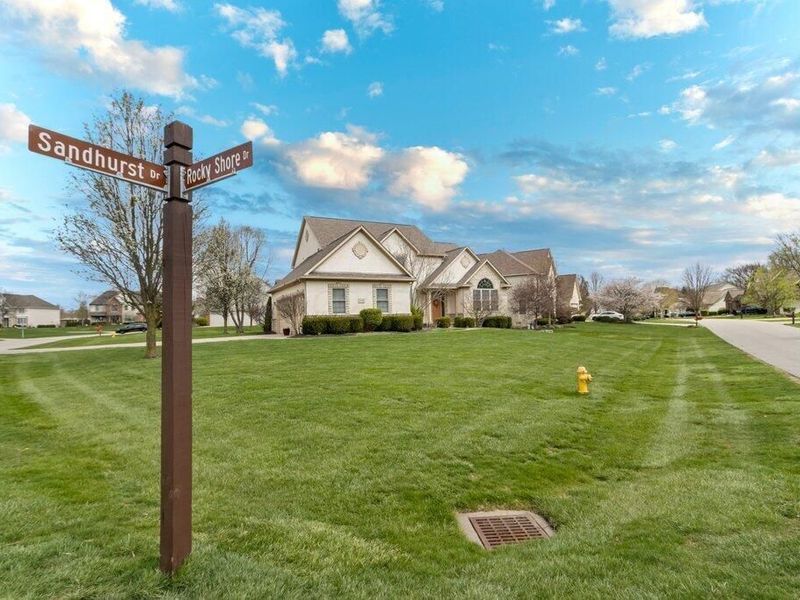 5934 Rocky Shore Drive, Lewis Center, OH 43035 Photo 4