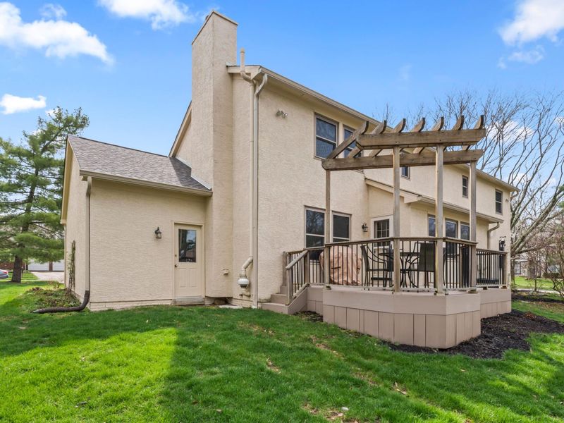 979 Zodiac Avenue, Columbus, OH 43230 Photo 15