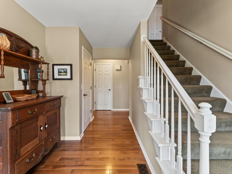 979 Zodiac Avenue, Columbus, OH 43230 Photo 24